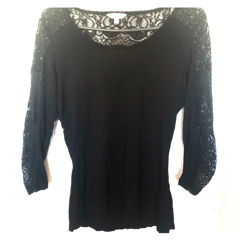 Black lace half sleeve shirt
